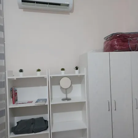 B&B Appartamenti Napoli Bed & Breakfast