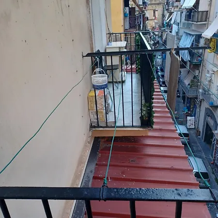 Nocleg ze śniadaniem B&B Appartamenti Napoli Neapol