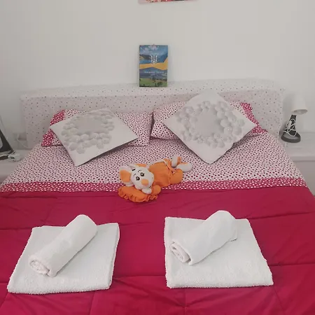 B&B Appartamenti Napoli Nocleg ze śniadaniem
