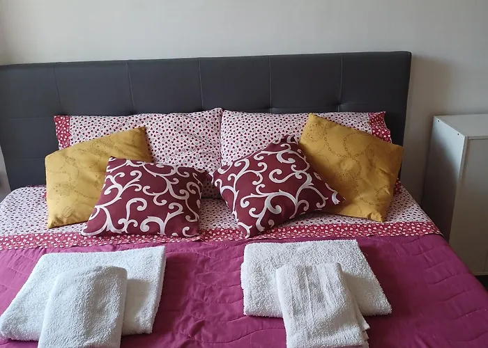 Bed & Breakfast B&B Appartamenti Napoli 2*